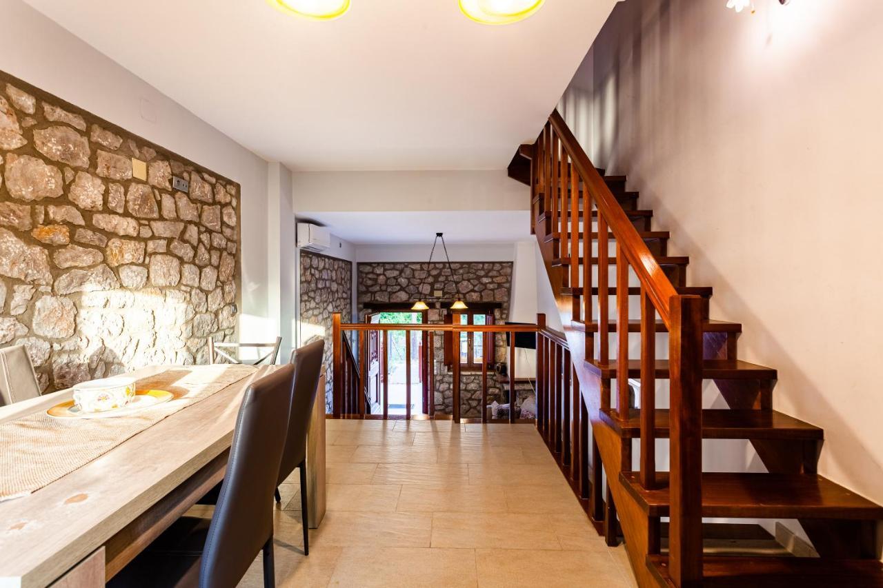 Seaside Dukes Villas Parálion Ástros Exterior foto